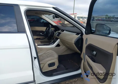 2015 Land Rover Range Rover Evoque Pure z USA, uszkodzony, nr VIN SALVP2BG3FH961766